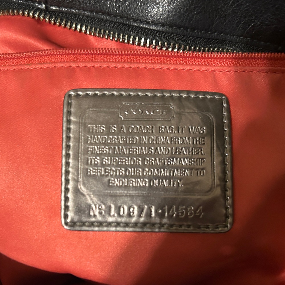 Coach Poppy Black Leather Shoulder Bag - Picture 9 of 11